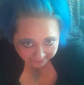 Meet your Posher, Tina